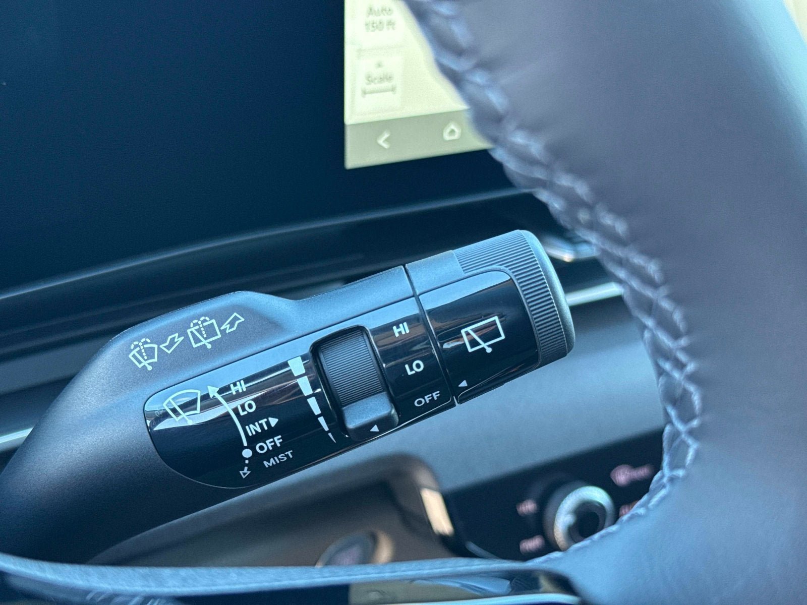 New 2026 Kia Carnival EX FWD image 25