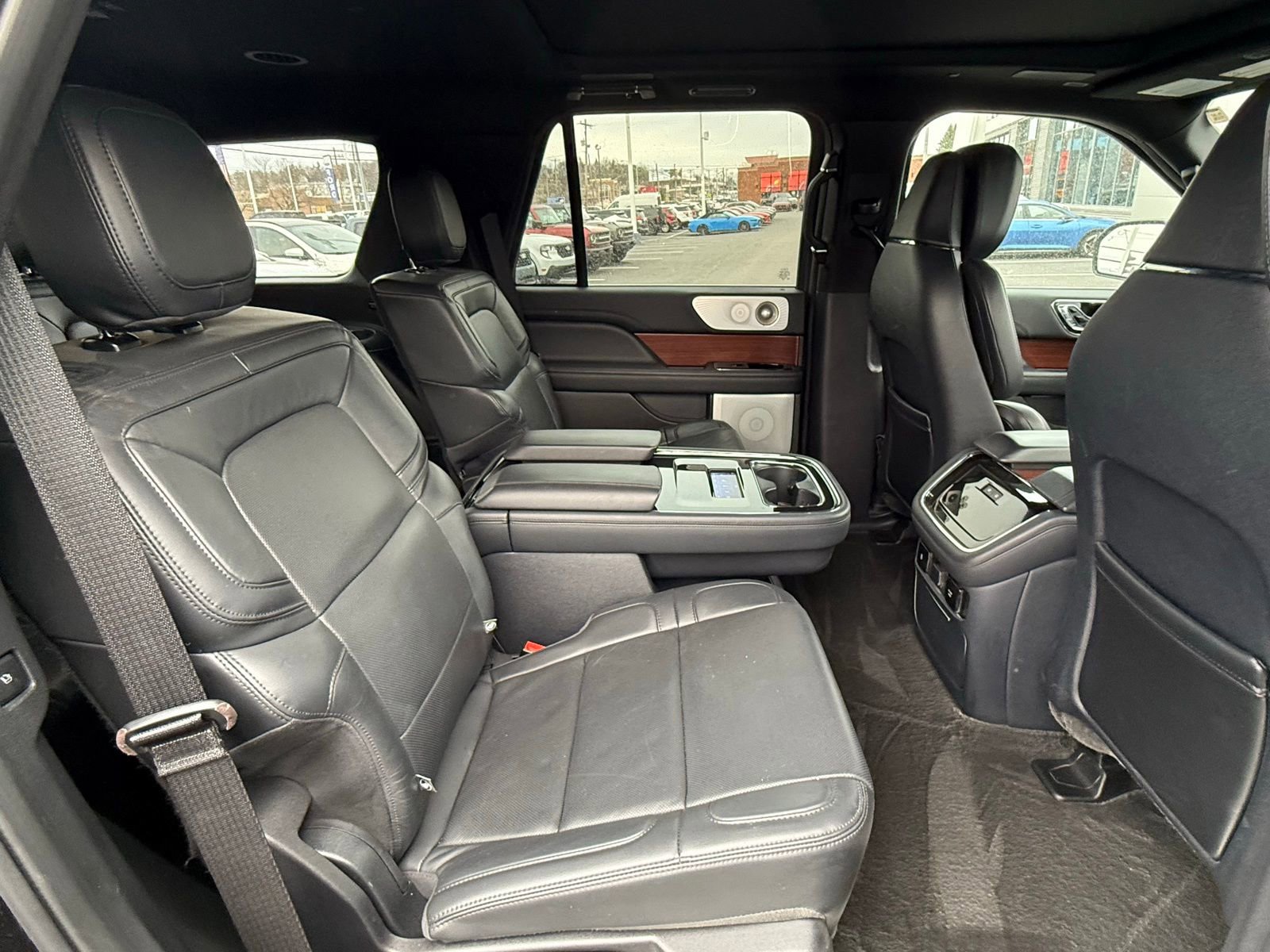 Used 2023 Lincoln Navigator Reserve image 16