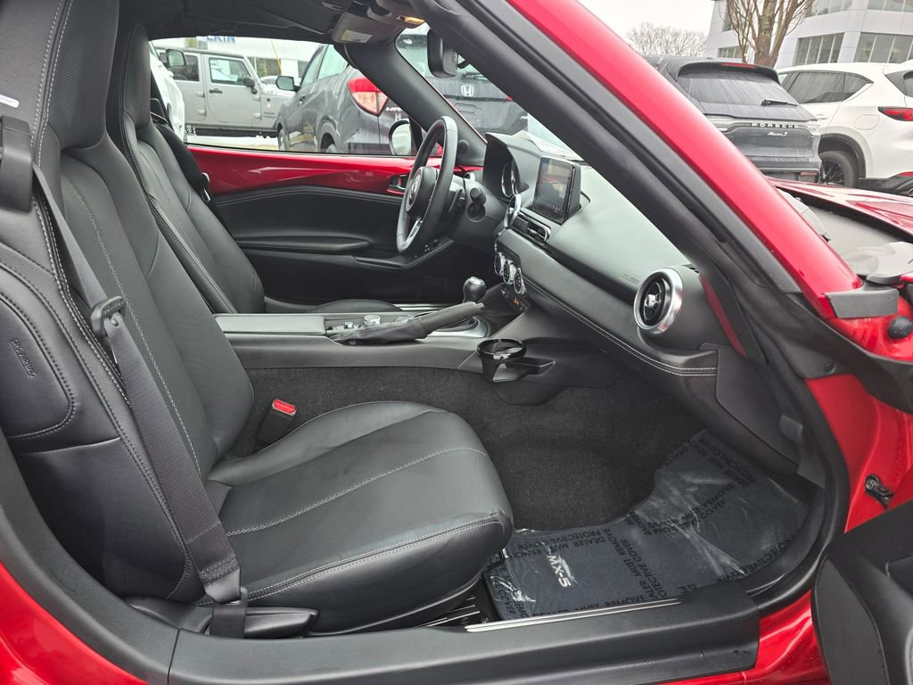 Used 2023 MAZDA MX-5 Miata Grand Touring image 10