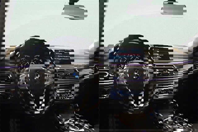 Used 2018 BMW 740i xDrive image 16