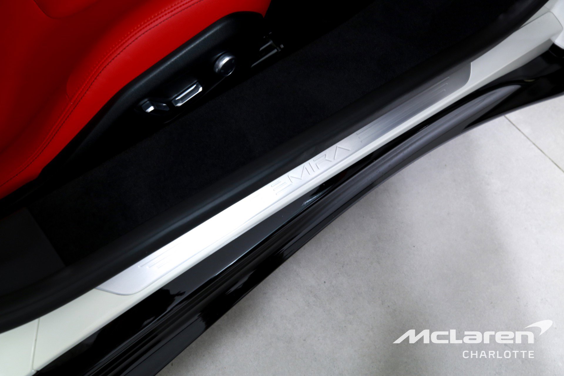 Used 2024 Lotus Emira First Edition image 21