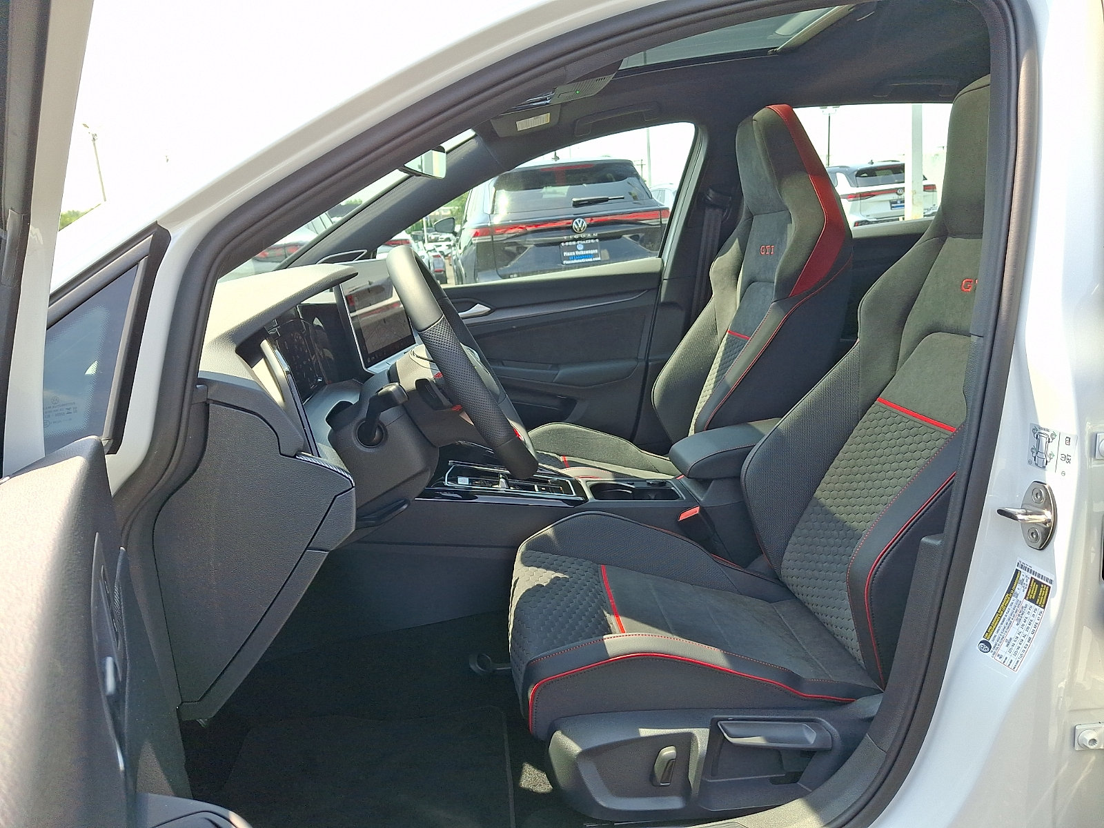 New 2026 Volkswagen GTI SE FWD image 6