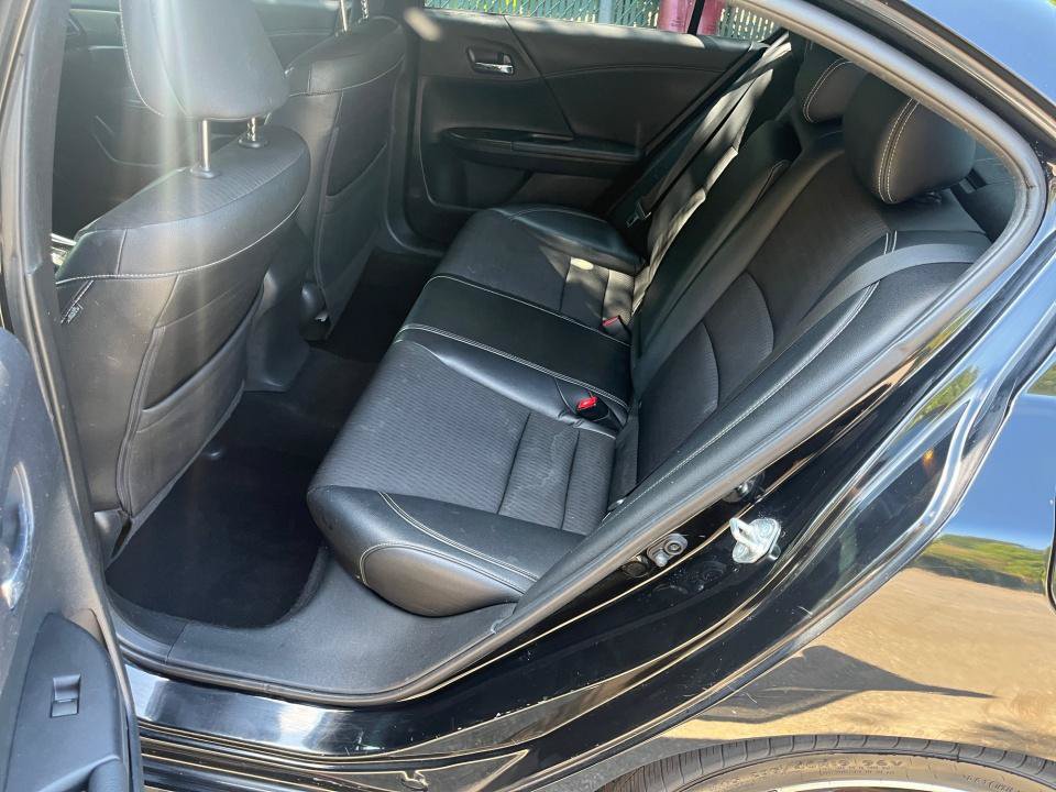 Used 2017 Honda Accord Sport image 34