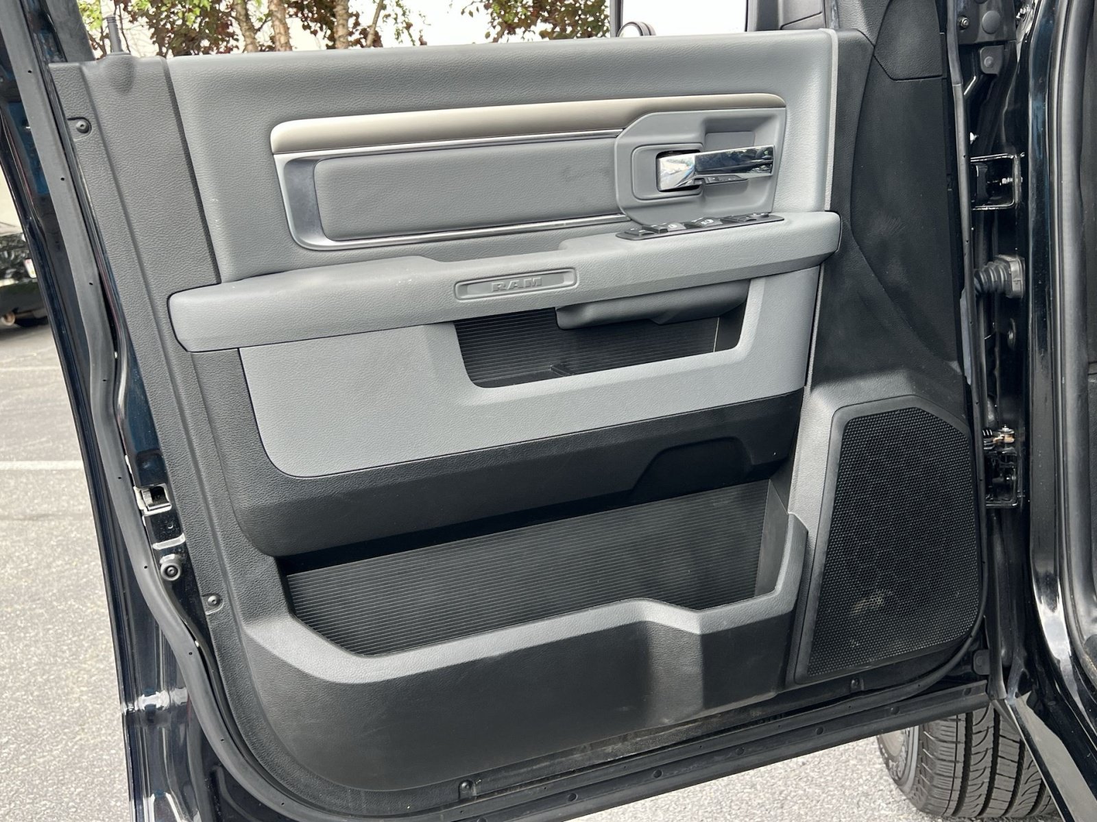 Used 2019 RAM 1500 Classic Warlock w/ Electronics Group AWD/4WD image 31