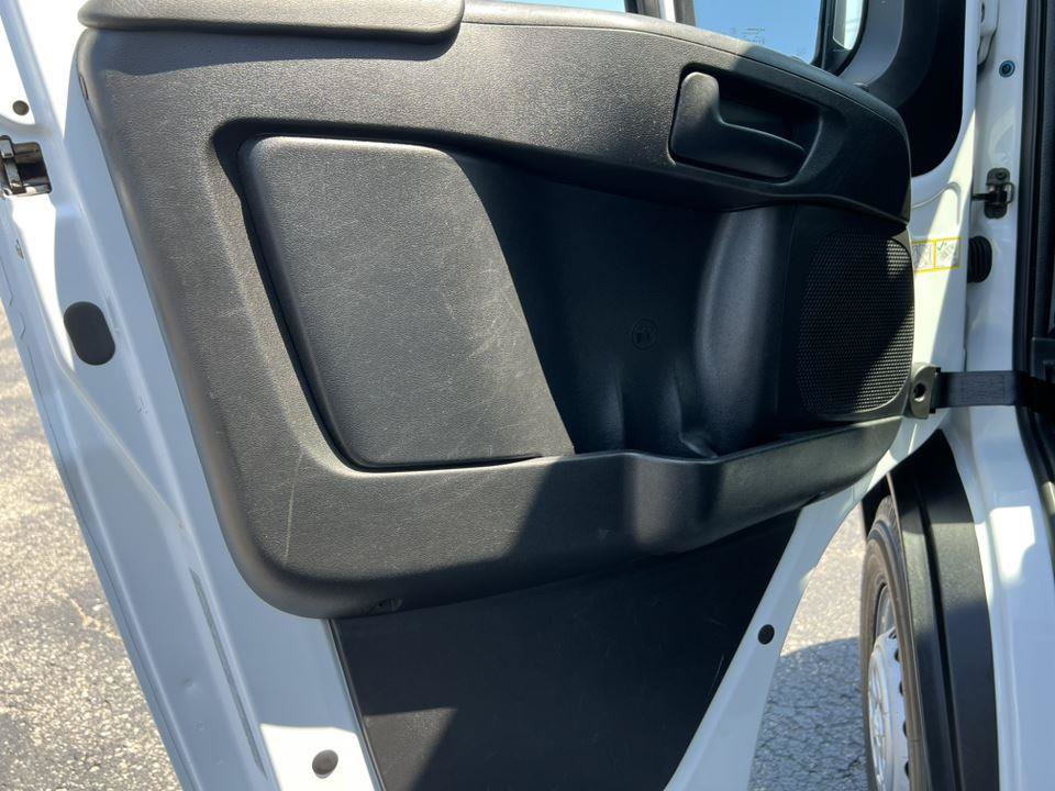 Used 2025 RAM ProMaster 2500 w/ Convenience Group FWD image 14