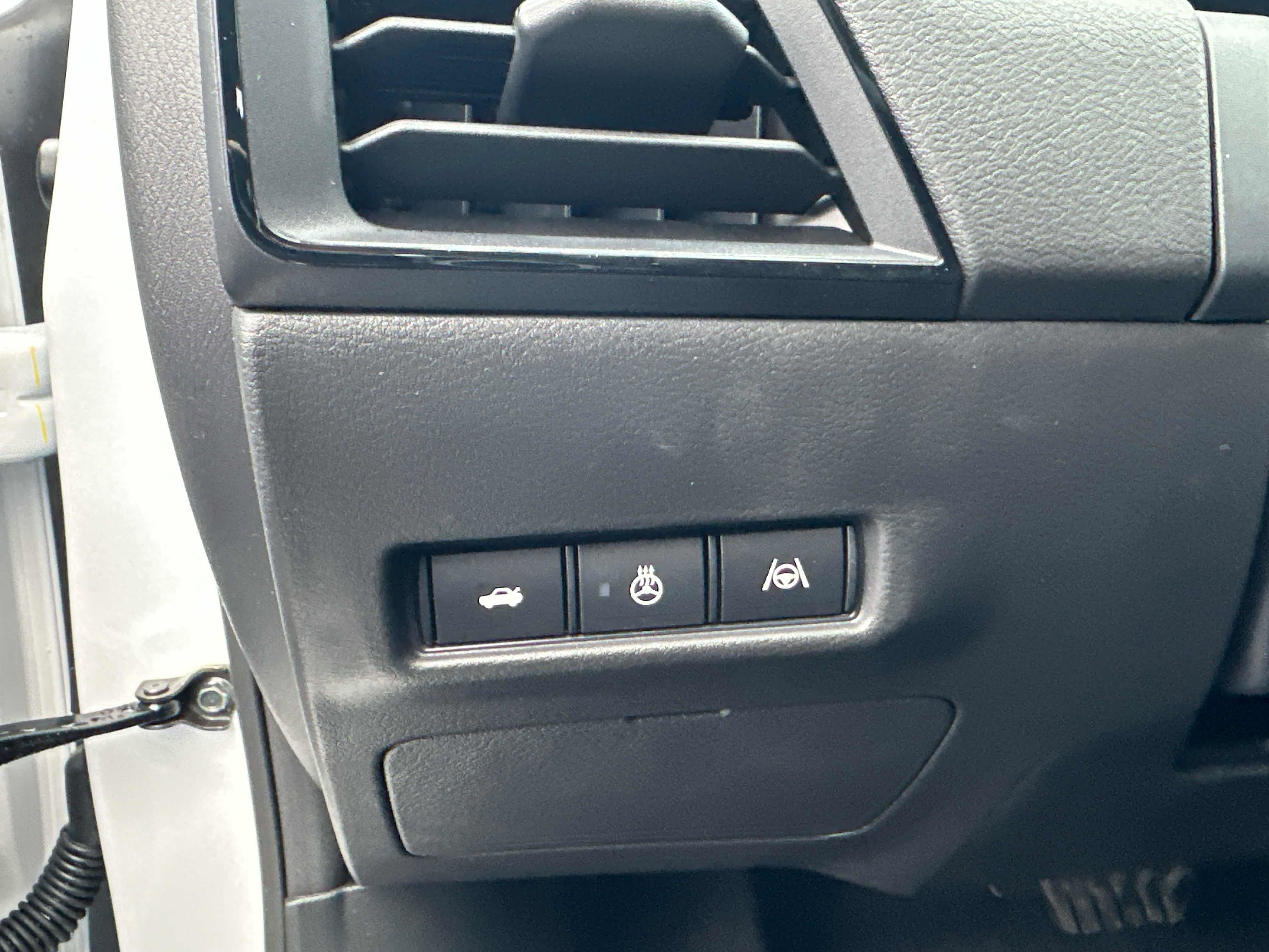 New 2026 Nissan Sentra SR w/ SR Premium Package image 22