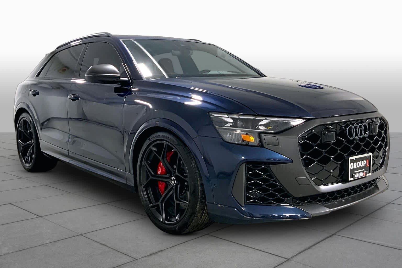 Used 2025 Audi RS Q8 performance AWD/4WD image 2