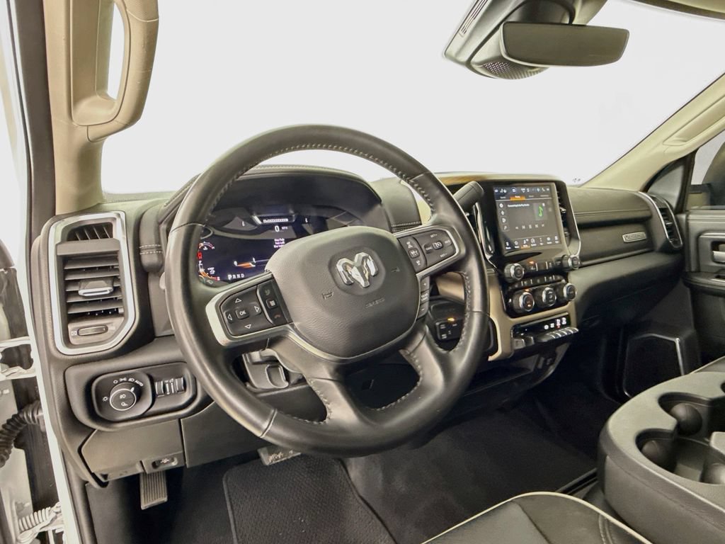 Used 2024 RAM 2500 Laramie w/ Safety Group AWD/4WD image 9