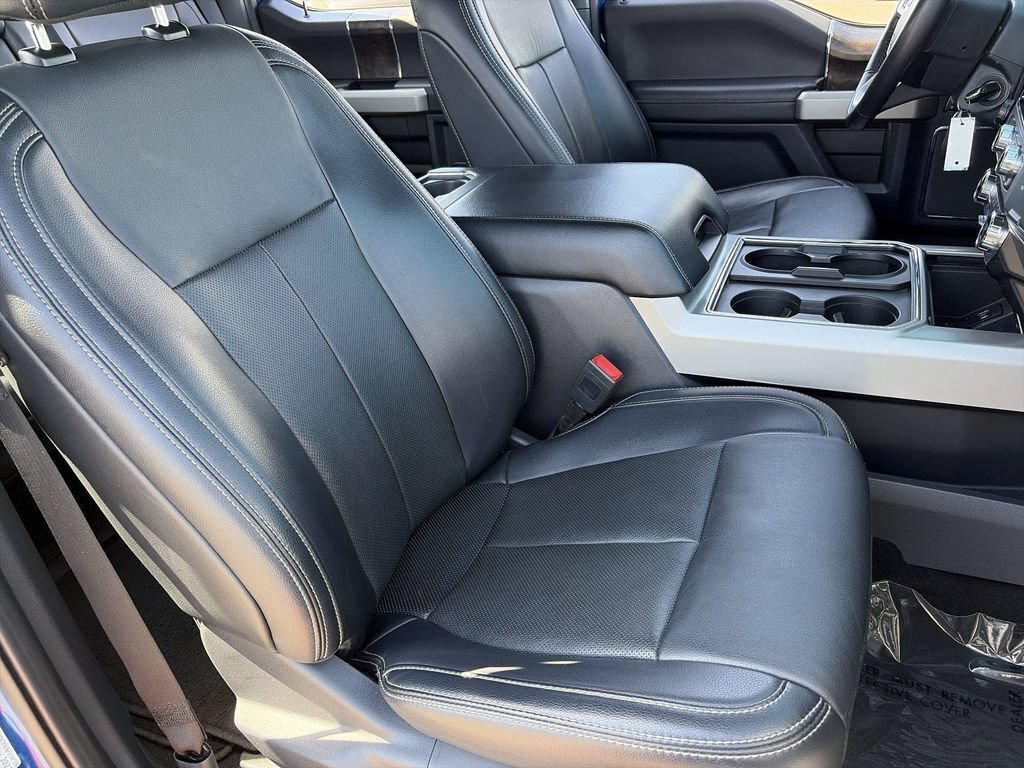 Used 2022 Ford F350 Lariat w/ Black Appearance Package AWD/4WD image 26