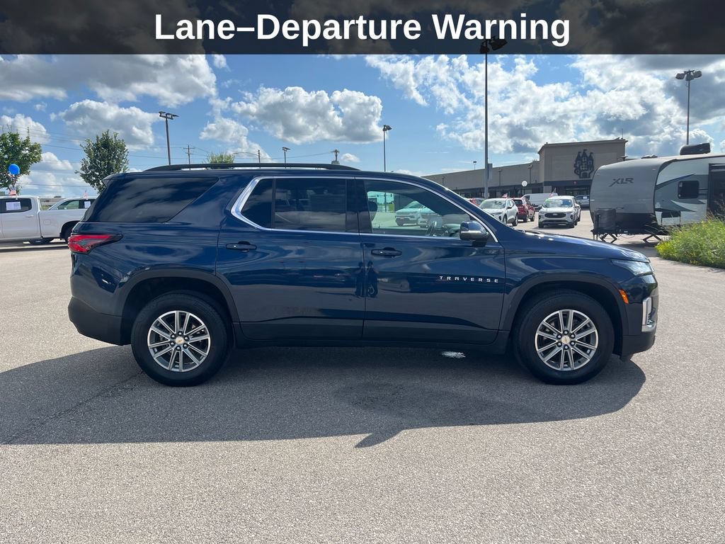 Used 2023 Chevrolet Traverse LT AWD/4WD image 8