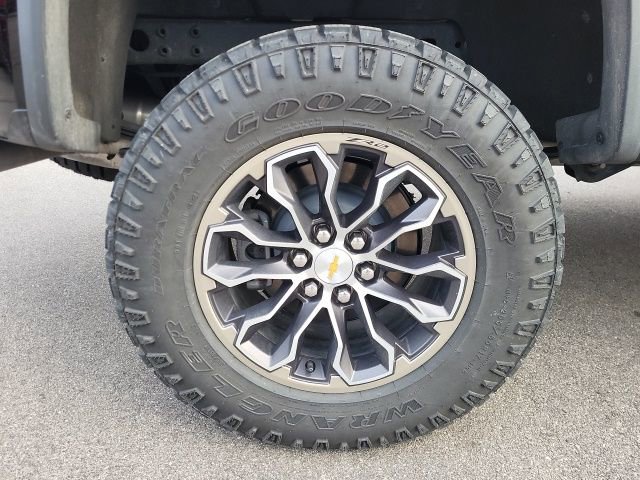 Used 2022 Chevrolet Colorado ZR2 image 14
