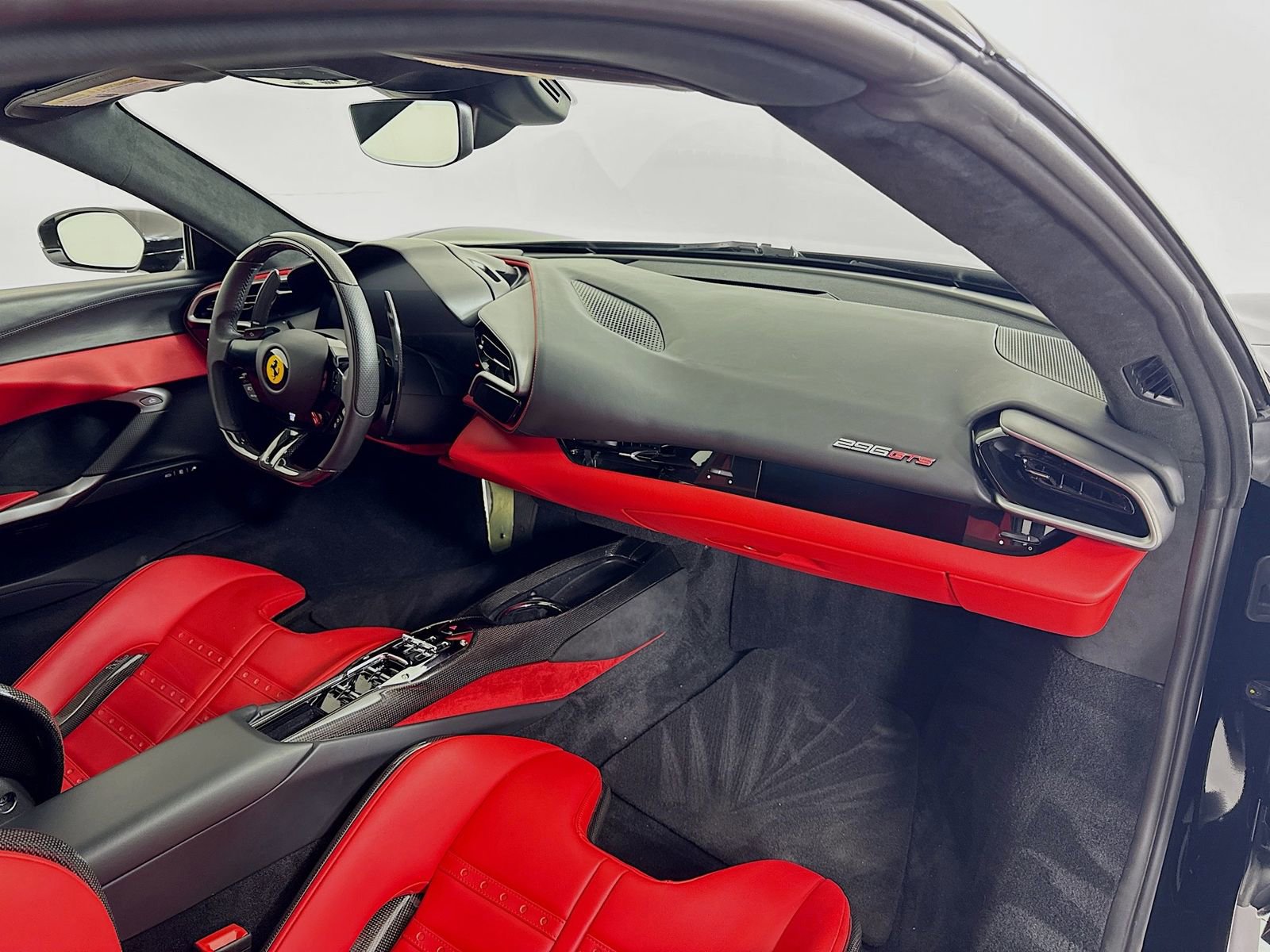 Used 2024 Ferrari 296 GTS image 25