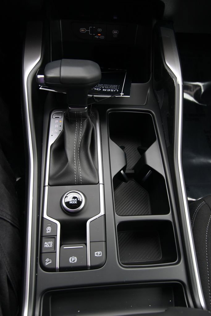 New 2026 Kia Sorento LX image 24