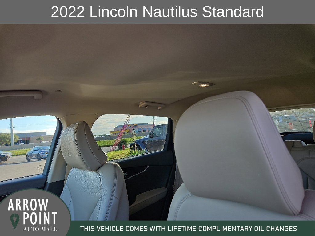 Used 2022 Lincoln Nautilus FWD w/ Premium Package image 22