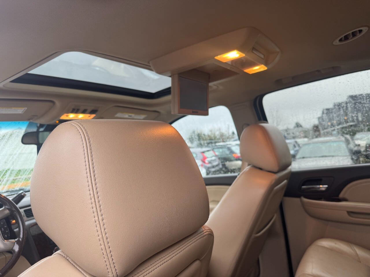 Used 2009 GMC Yukon XL Denali AWD/4WD image 14