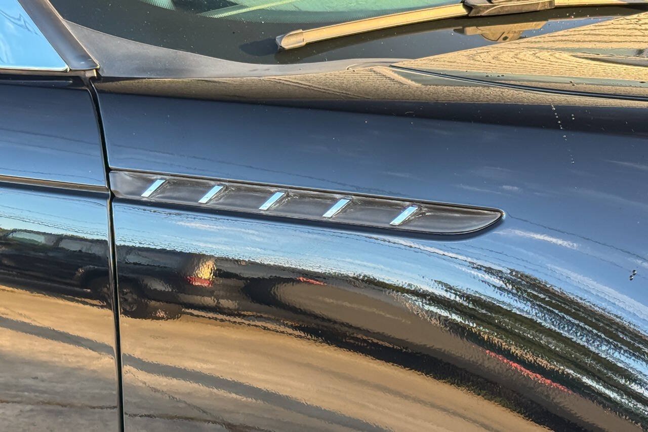 Used 2003 Ford Thunderbird RWD image 14