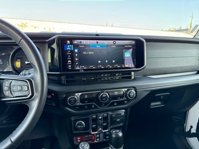 Used 2024 Jeep Wrangler Unlimited Rubicon 4xe AWD/4WD image 21
