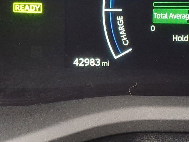 Used 2025 Toyota Camry LE image 19