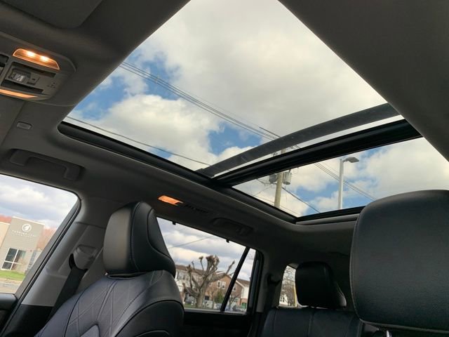 Used 2023 Toyota Highlander Platinum image 24