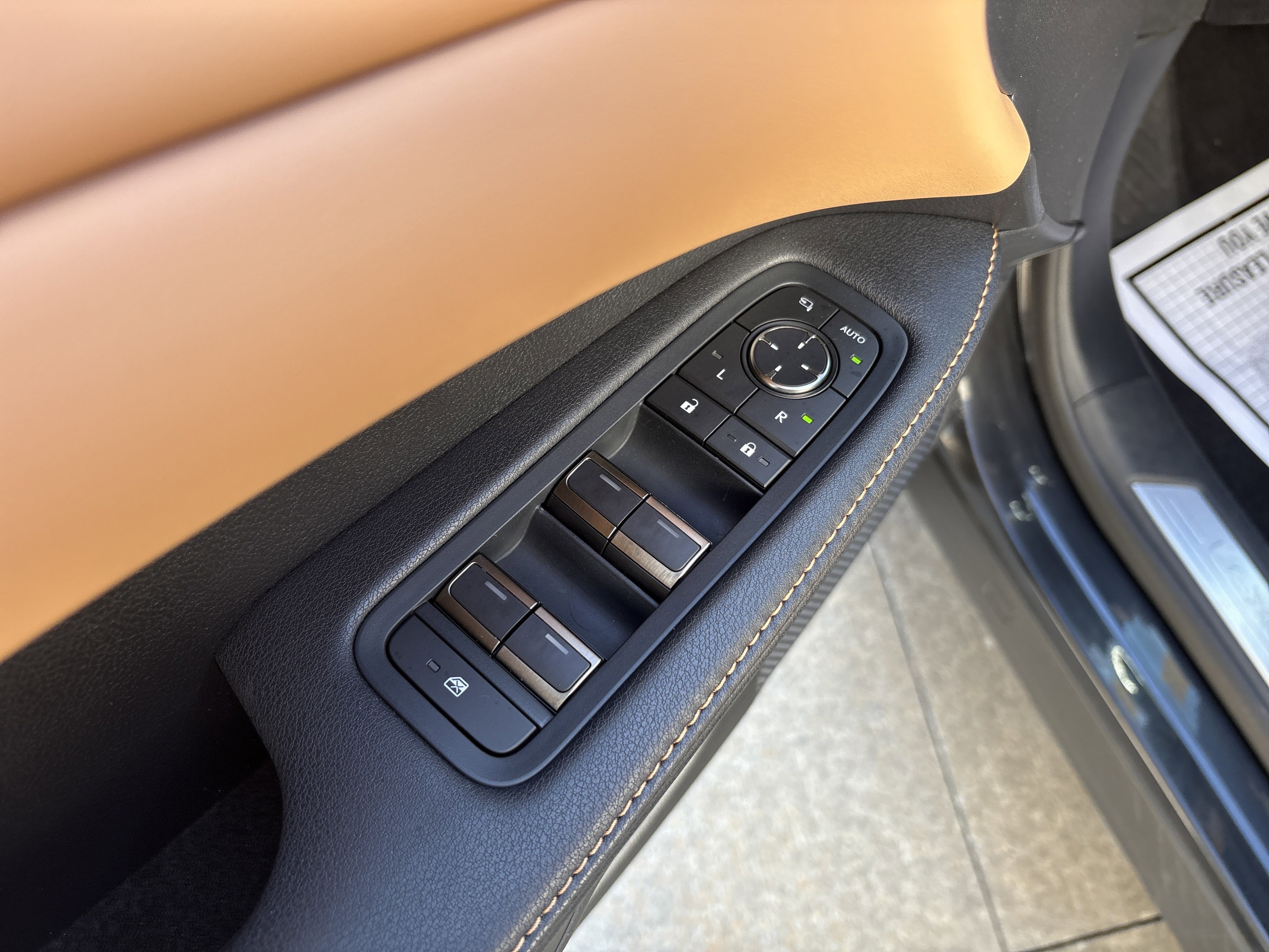 Certified 2025 Lexus RX 350 Premium w/ Convenience Package image 15