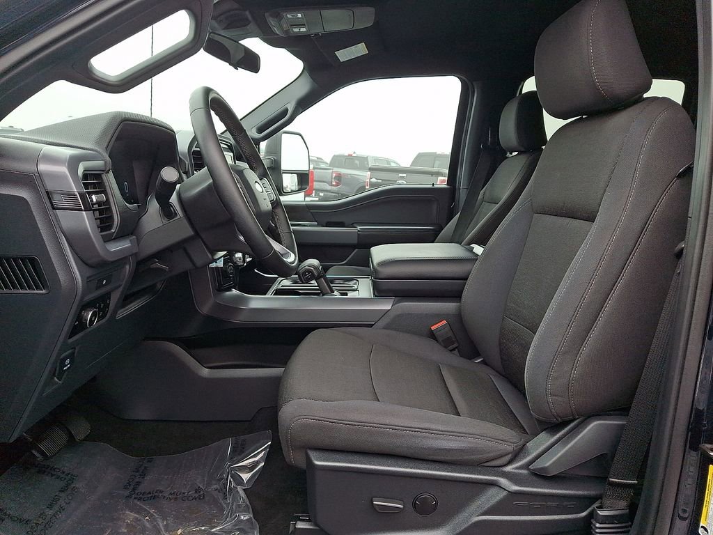 Used 2025 Ford F150 XLT w/ Equipment Group 301A Standard image 13