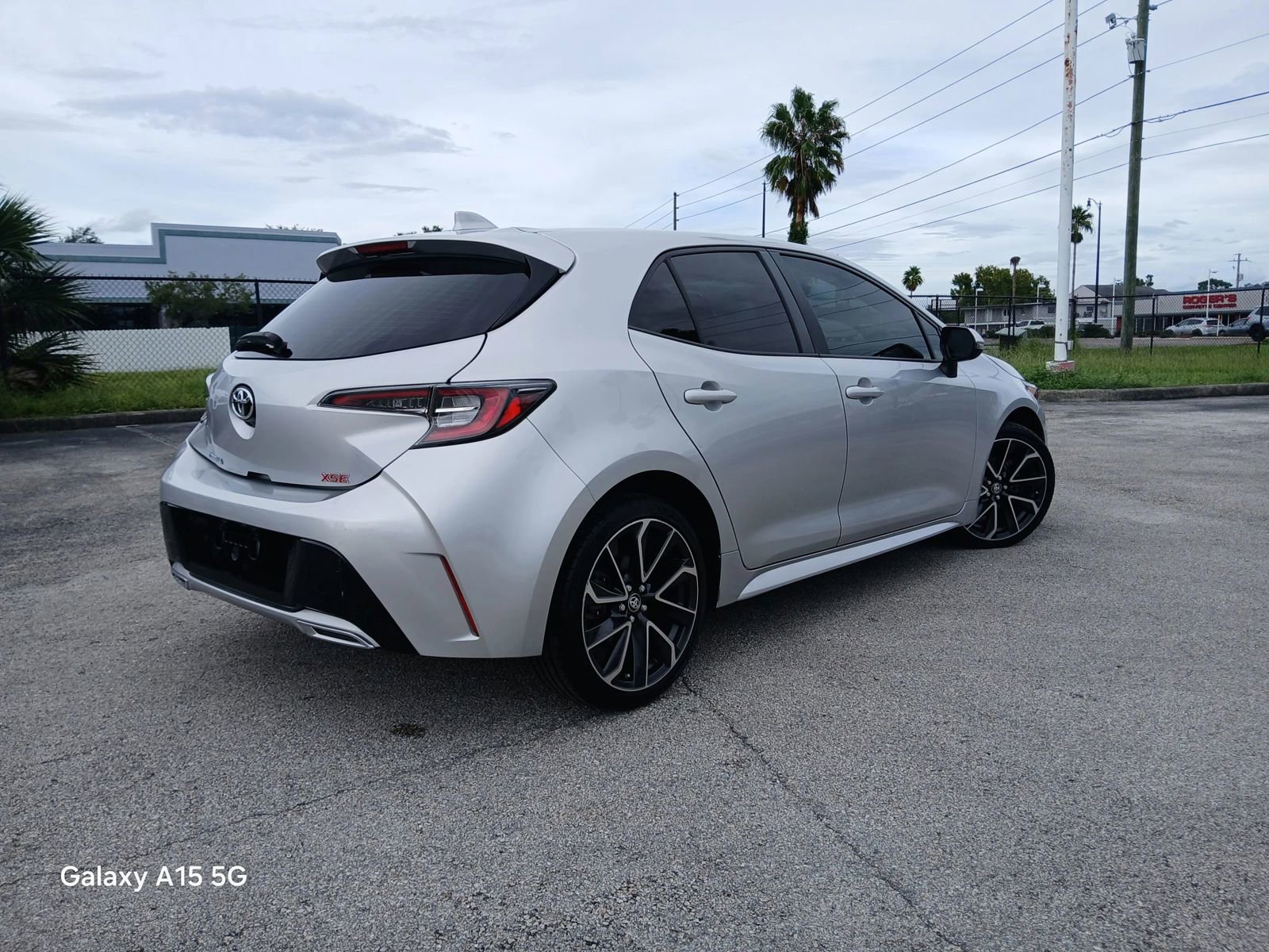 Used 2020 Toyota Corolla XSE image 37