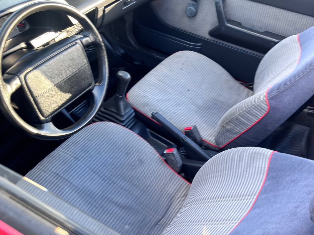 Used 1991 Geo Metro LSi FWD image 11