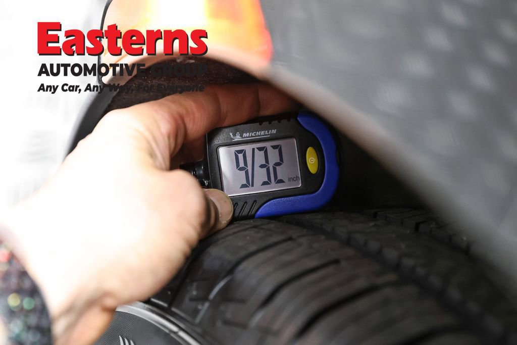 Used 2022 Chrysler Voyager LX FWD image 29