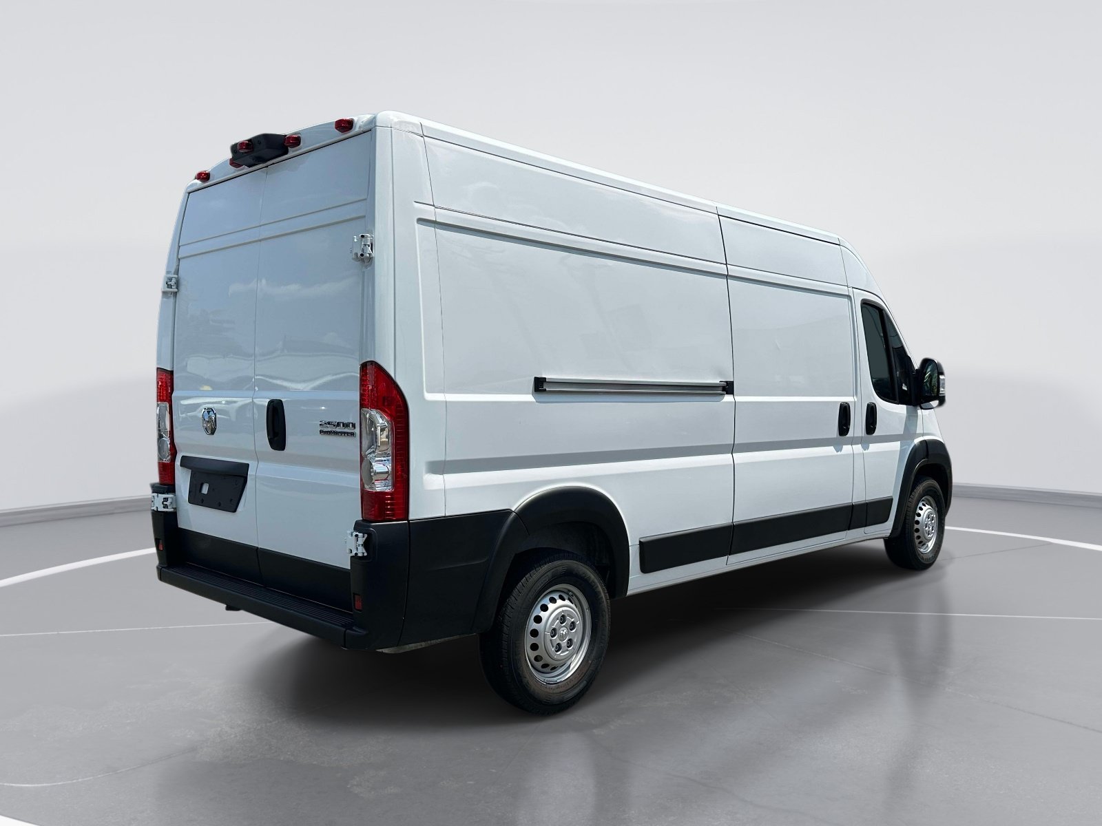 Used 2026 RAM ProMaster 2500 w/ Convenience Group FWD image 5