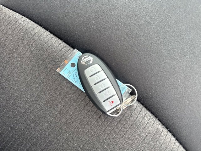 Used 2024 Nissan Altima 2.5 SV image 5