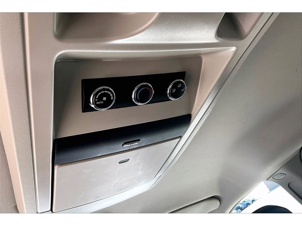 Used 2013 Chrysler Town & Country Touring-L w/ Entertainment Group #2 image 29