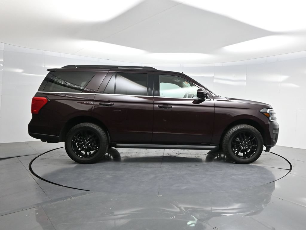 Used 2024 Ford Expedition XLT RWD image 39