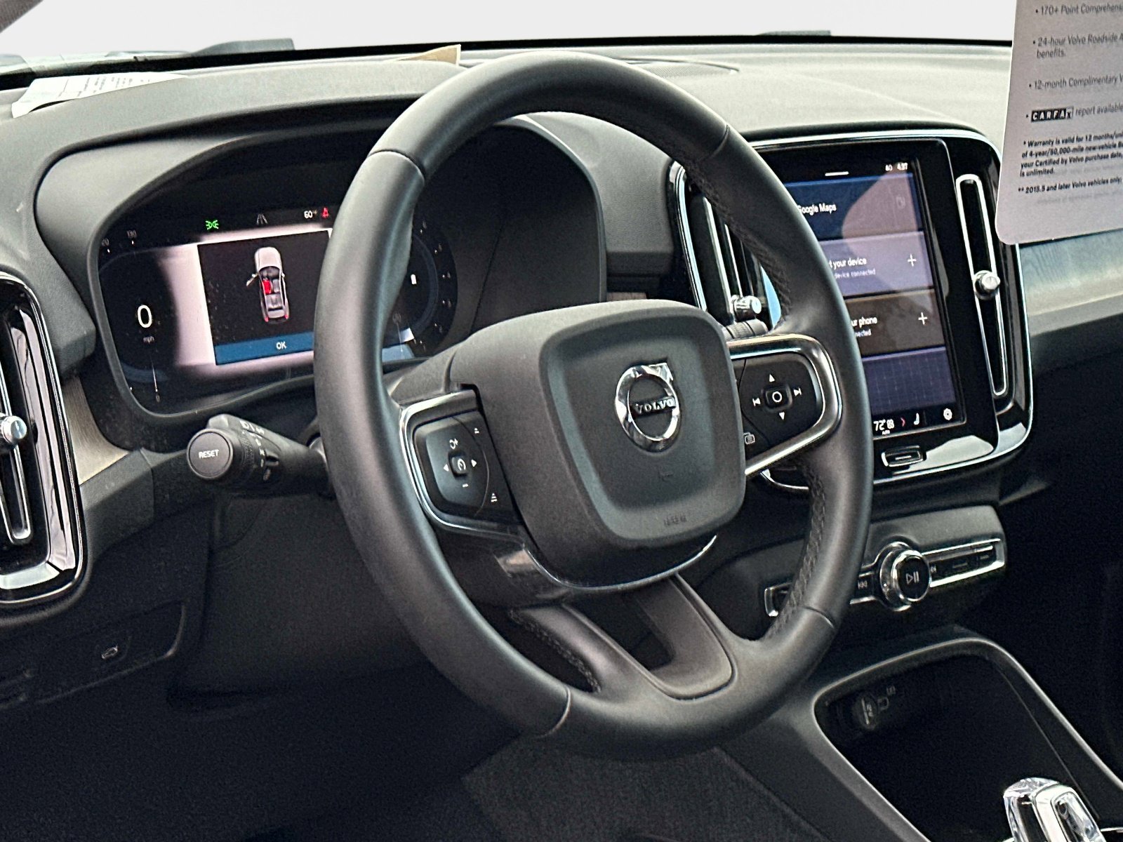 Certified 2023 Volvo XC40 B5 Ultimate w/ Protection Package Premier image 31