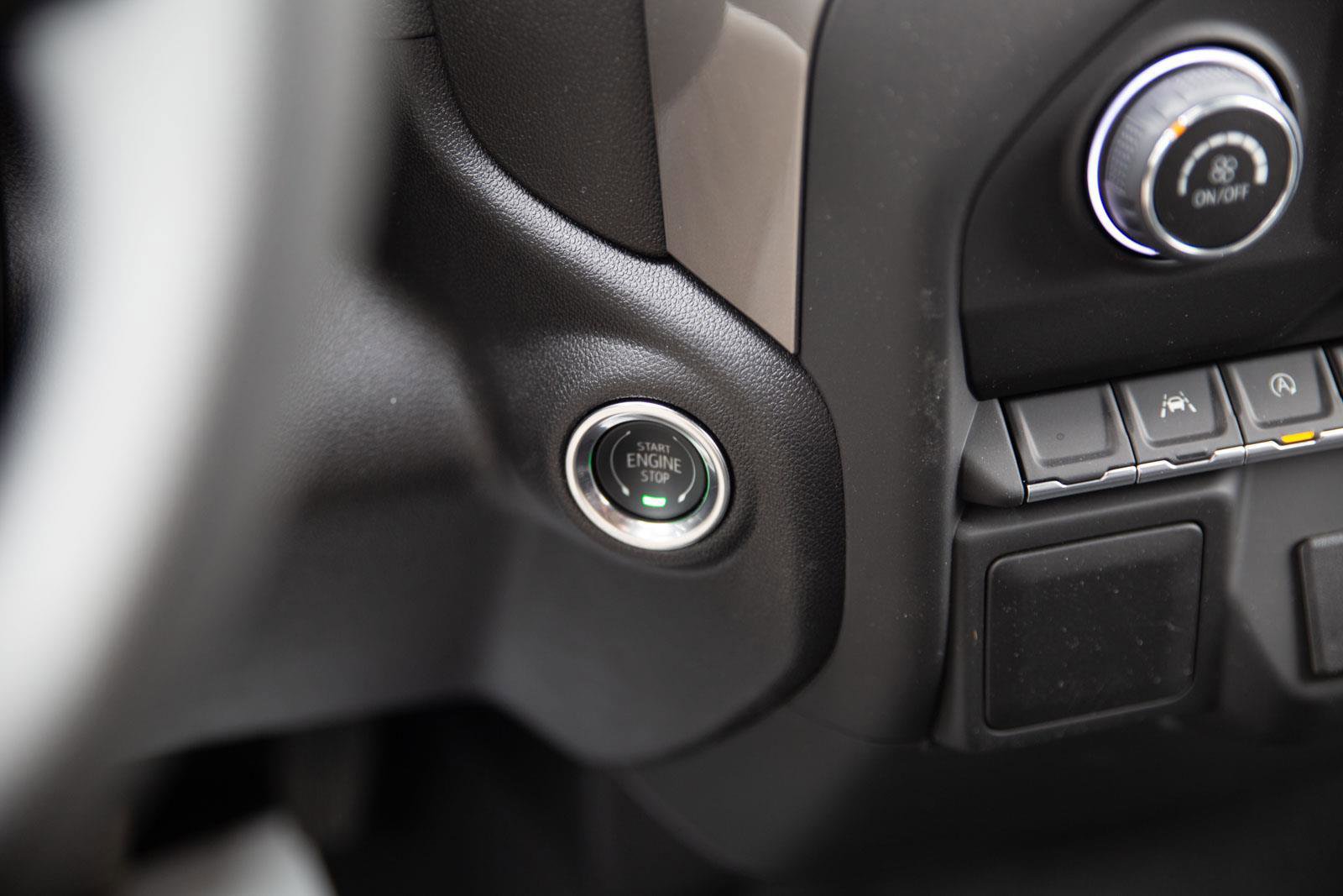 Used 2026 Chevrolet Silverado 1500 Custom image 14