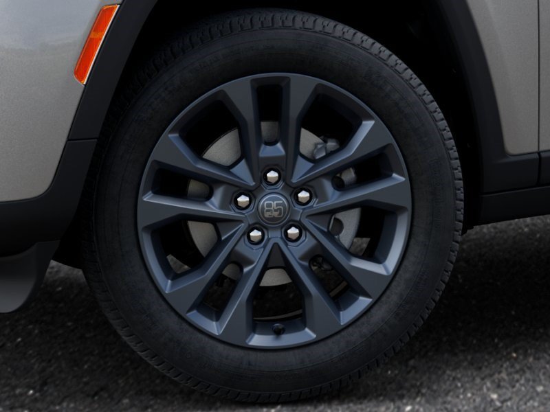 New 2026 Jeep Grand Cherokee Limited AWD/4WD image 8