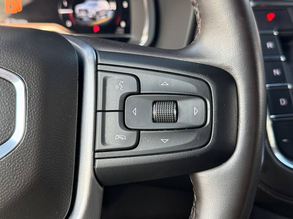 Used 2023 GMC Yukon SLT w/ Max Trailering Package AWD/4WD image 25