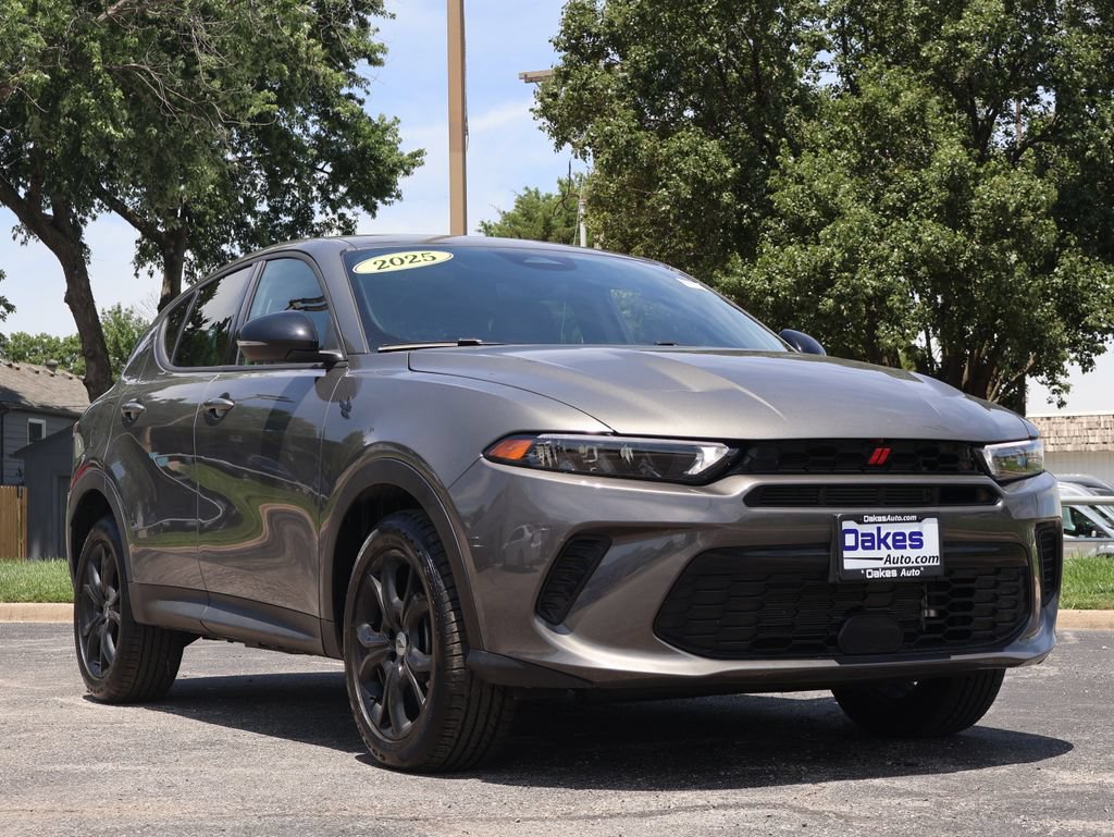 Used 2025 Dodge Hornet GT w/ GT Blacktop Package