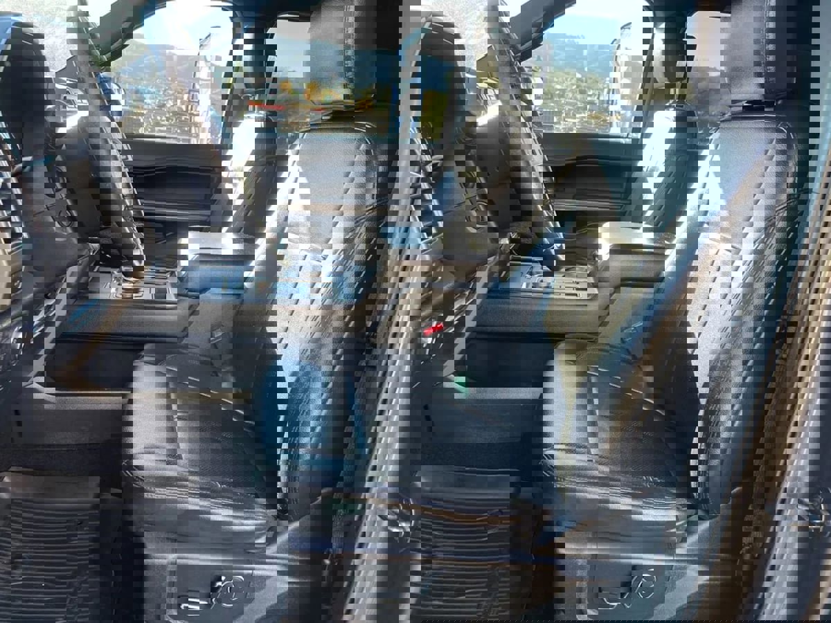 Used 2019 Ford Expedition Max XLT w/ Equipment Group 202A image 17