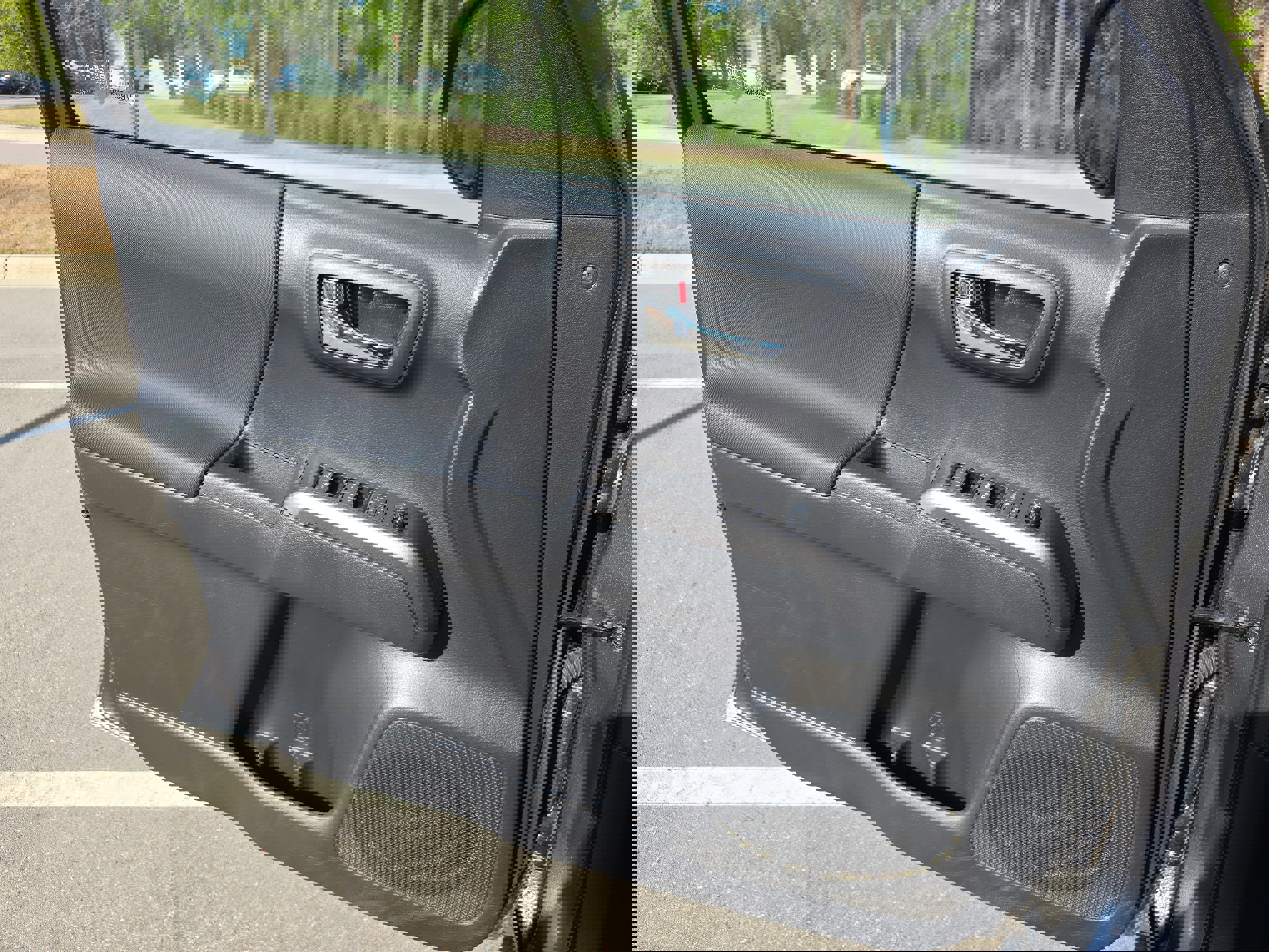 Used 2023 Toyota Tacoma TRD Sport w/ Advanced Technology Package image 29