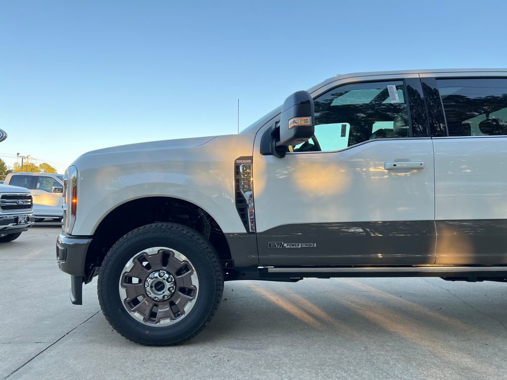 New 2026 Ford F250 King Ranch w/ FX4 Off-Road Package image 33
