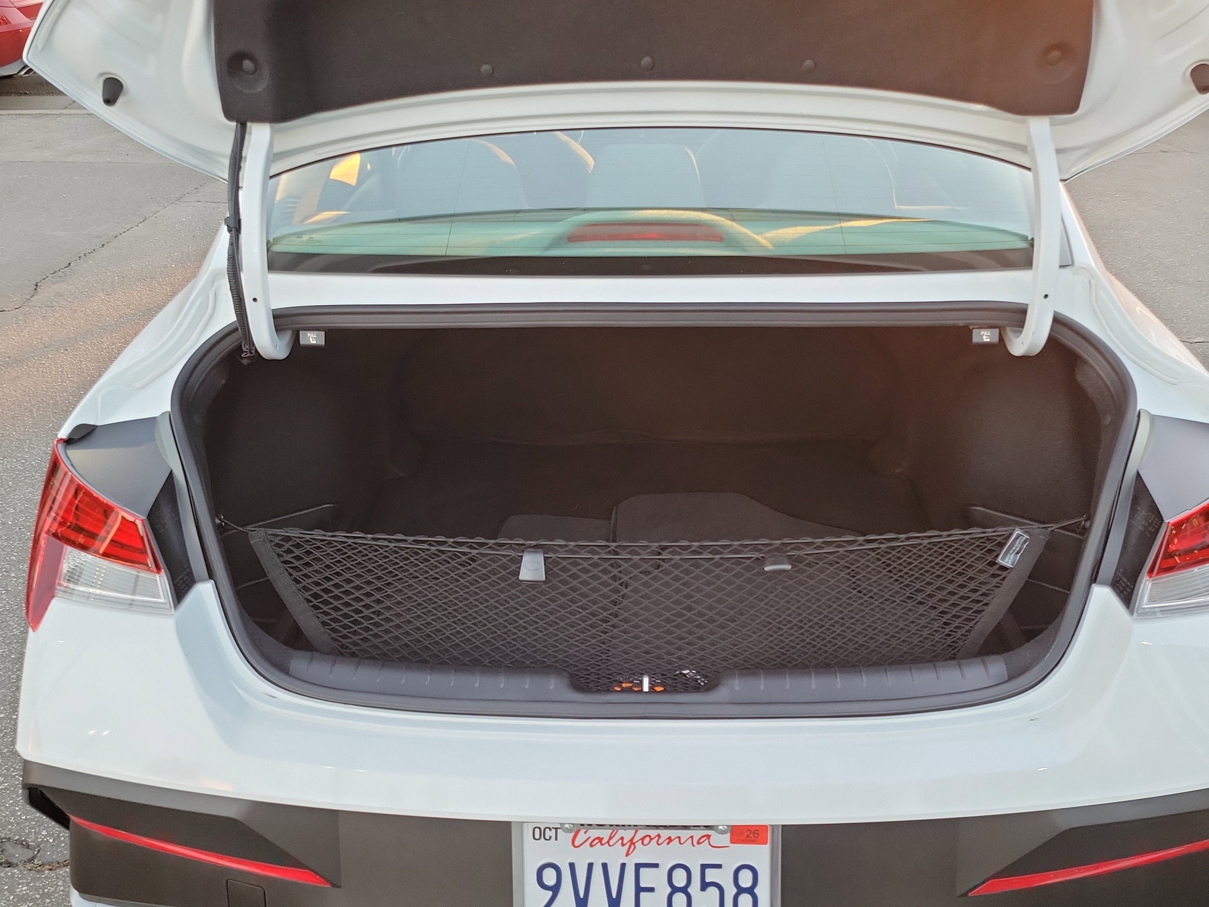 Certified 2025 Hyundai Elantra SEL image 21