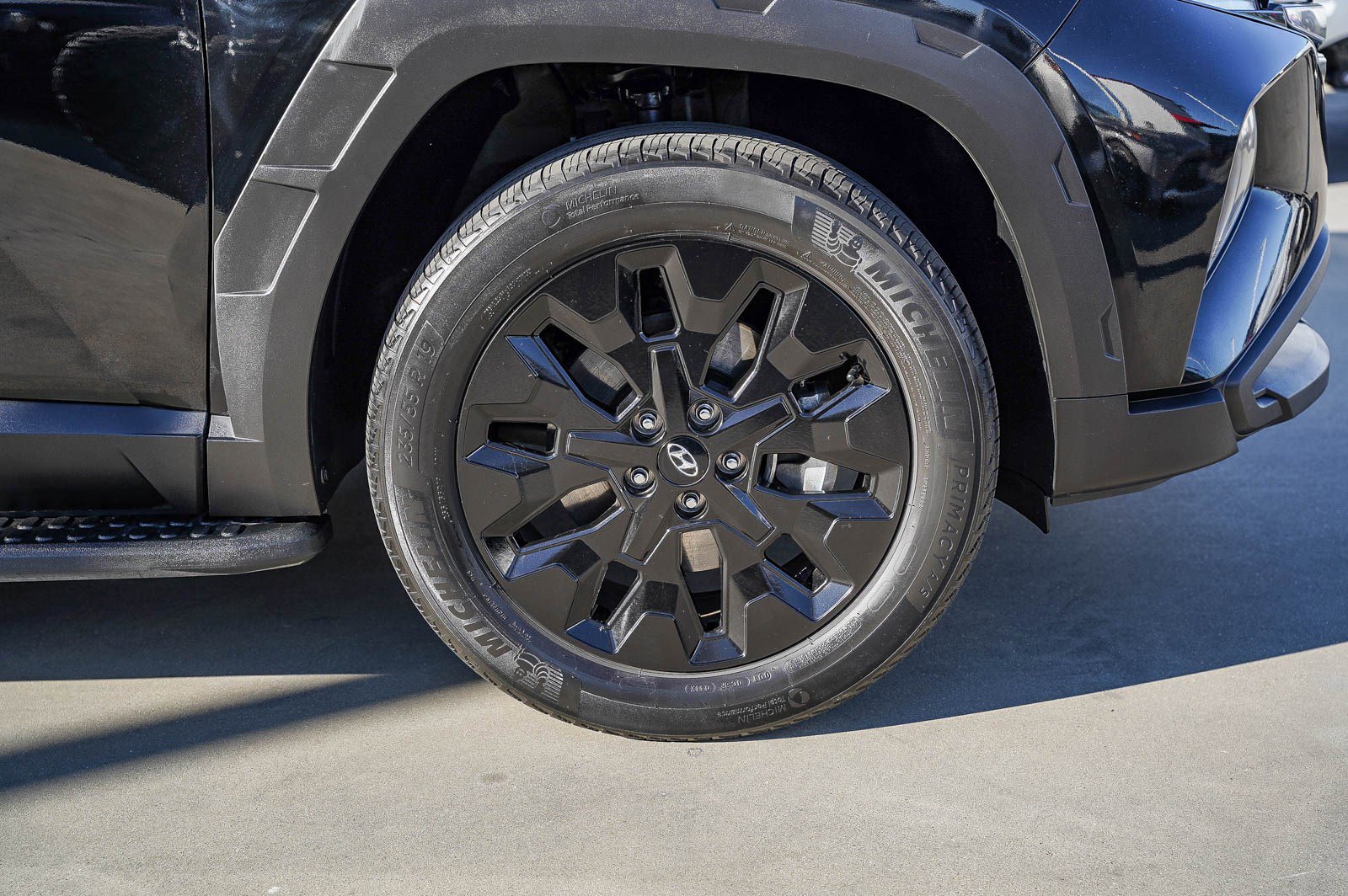 Used 2023 Hyundai Tucson XRT image 3