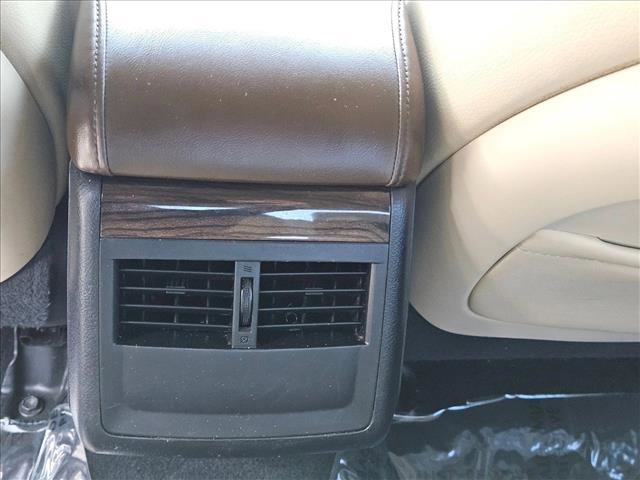 Used 2014 Toyota Avalon XLE Premium FWD image 22