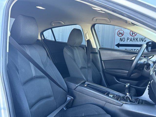 Used 2017 MAZDA MAZDA3 Sport w/ Preferred Equipment Package image 36