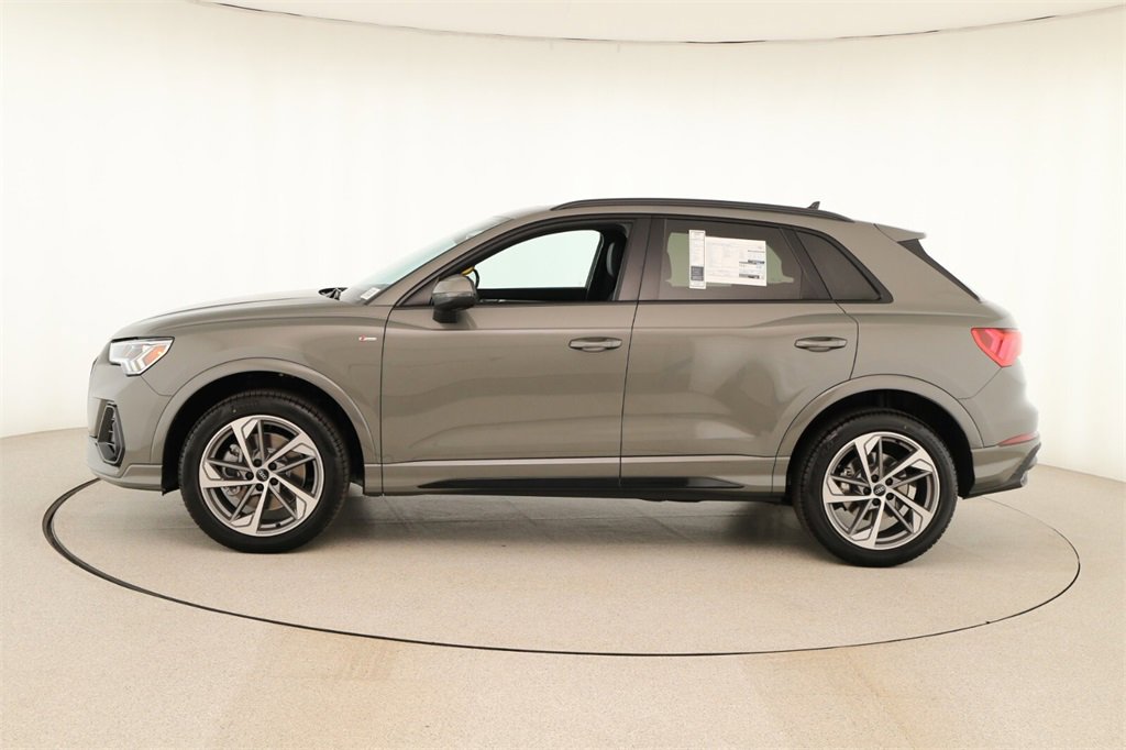 New 2025 Audi Q3 2.0T Premium image 2