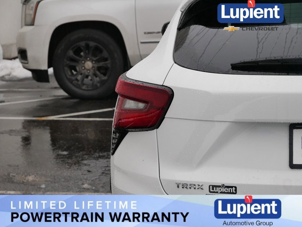 New 2026 Chevrolet Trax ACTIV w/ Sunroof Package image 5