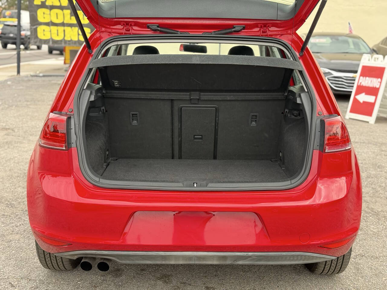 Used 2015 Volkswagen Golf S FWD image 21