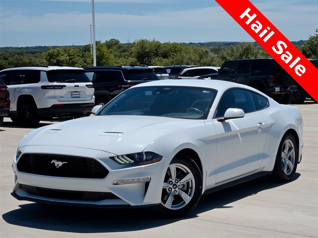 Used 2022 Ford Mustang EcoBoost image 2
