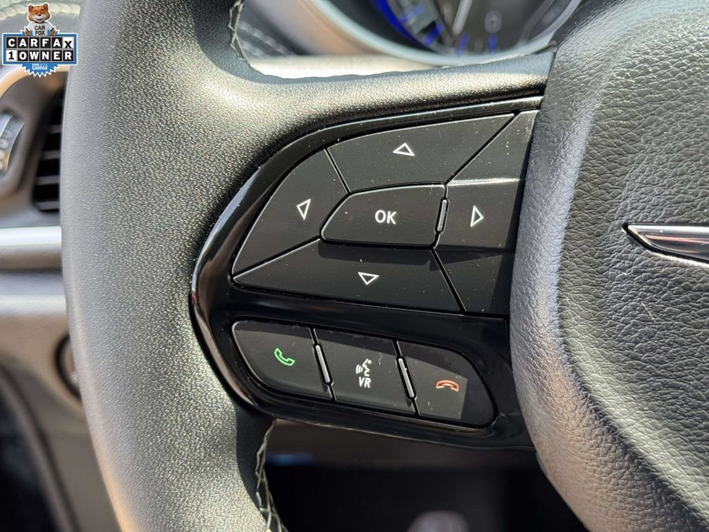 Used 2025 Chrysler Pacifica Limited FWD image 21