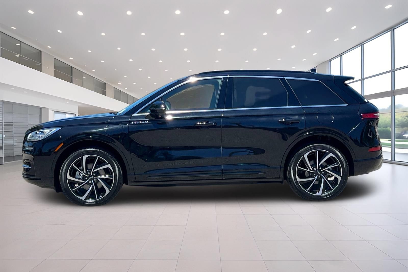 Certified 2025 Lincoln Corsair Grand Touring w/ Equipment Group 302A AWD/4WD image 7
